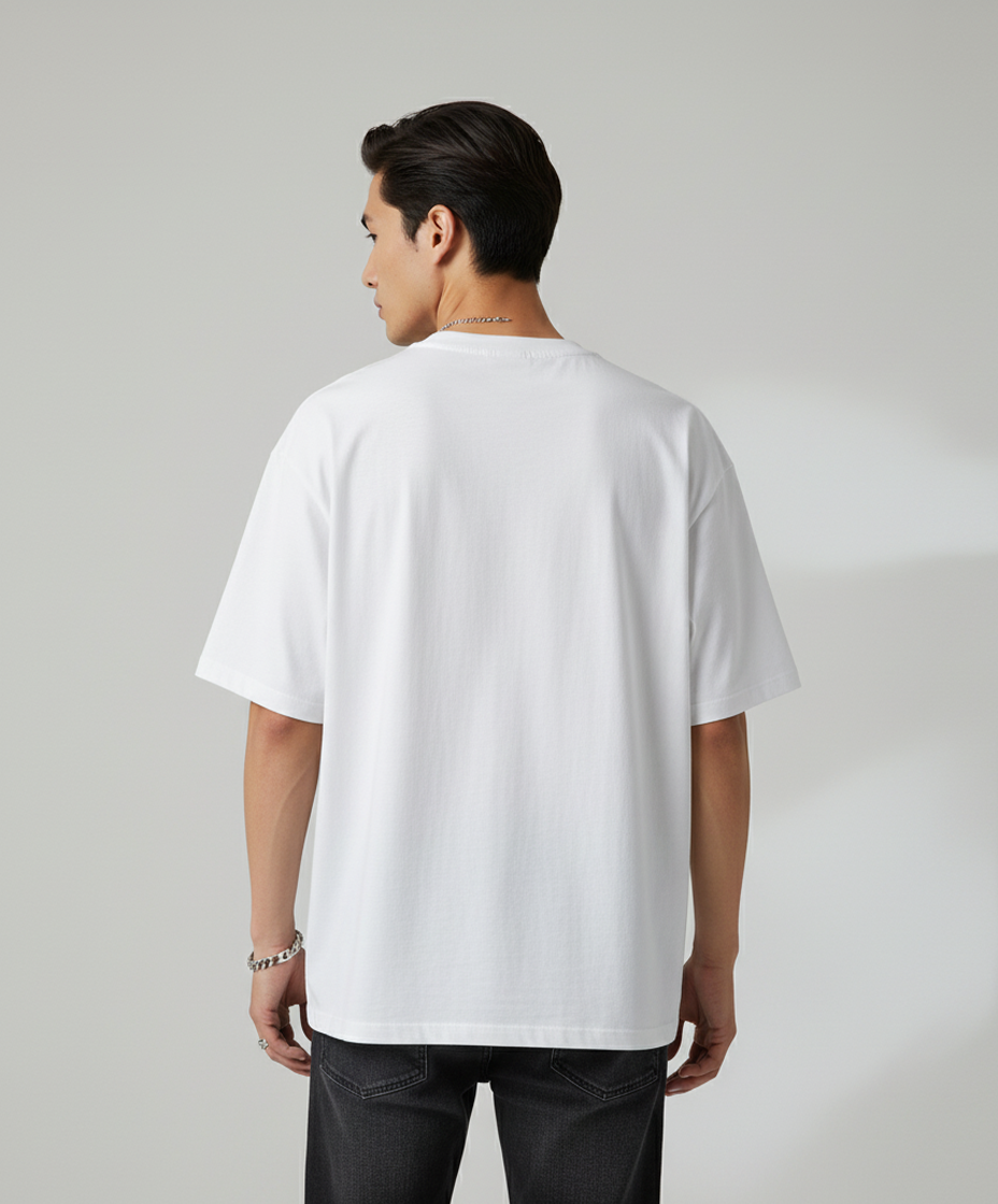 BLOND VISION – White Oversized Tee