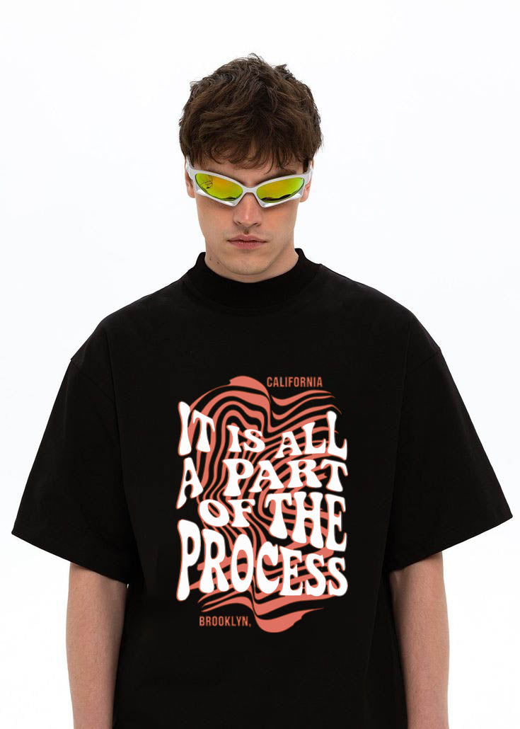 RETRO FLOW – Black Statement Oversized T-shirt